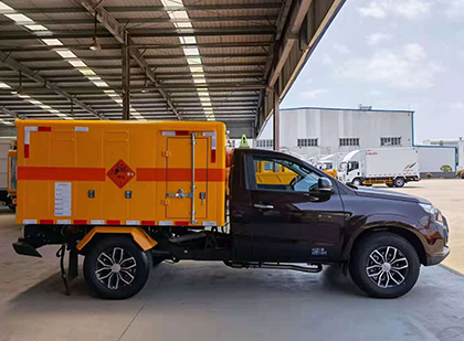 桓台爆破器材运输车