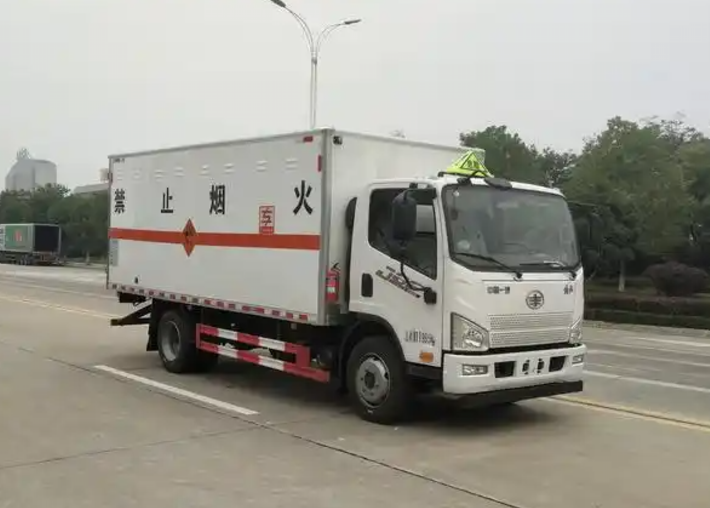 桓台爆破器材运输车可以上高速吗？